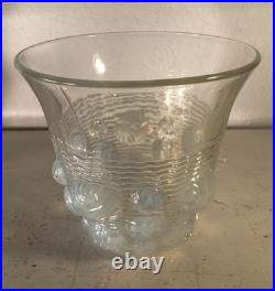 Vase Art Déco aux Coquillages opalescent par Verlys