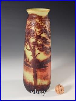 Vase Art Nouveau 26 cm Verre dégagé à l'acide Signé J Michel -style Gallé Daum