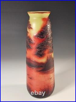 Vase Art Nouveau 26 cm Verre dégagé à l'acide Signé J Michel -style Gallé Daum