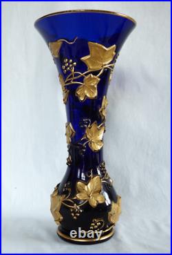 Vase Art Nouveau lierre cristal de Baccarat bleu cobalt 39,7cm
