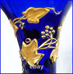 Vase Art Nouveau lierre cristal de Baccarat bleu cobalt 39,7cm