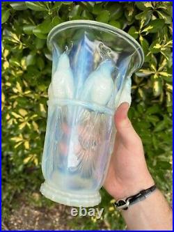 Vase Aux Perruches & Verlux & Opalescent & Vers 1930