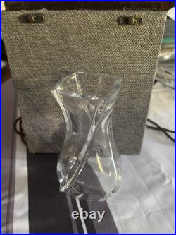 Vase Bacarrat modèle serpentin Vase Bacarrat modèle serpentin