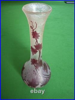 Vase Balustre Legras, Collection Rubis, Hauteur 39cm, Décor Feuilles De Vigne