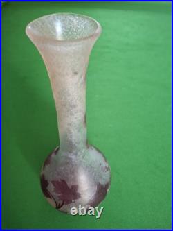 Vase Balustre Legras, Collection Rubis, Hauteur 39cm, Décor Feuilles De Vigne