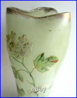 Vase Belgrade émaillé Legras Art Nouveau, 40 cm Boules de neige et feuilles