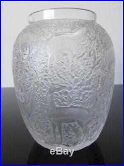 Vase Biches en cristal Lalique France