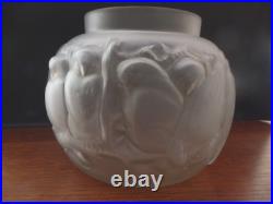 Vase Boule Signe Muller Freres Luneville 12 Oiseaux Verre Cristal Presse-depoli Vase Boule Signe Muller Freres Luneville 12 Oiseaux Verre Cristal Presse-depoli
