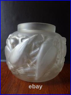 Vase Boule Signe Muller Freres Luneville 12 Oiseaux Verre Cristal Presse-depoli Vase Boule Signe Muller Freres Luneville 12 Oiseaux Verre Cristal Presse-depoli