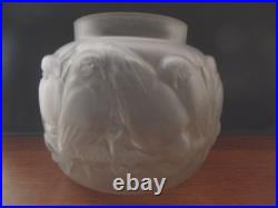 Vase Boule Signe Muller Freres Luneville 12 Oiseaux Verre Cristal Presse-depoli Vase Boule Signe Muller Freres Luneville 12 Oiseaux Verre Cristal Presse-depoli