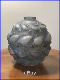Vase Camaret René Lalique R. Lalique Stained Glass Vase Fishes