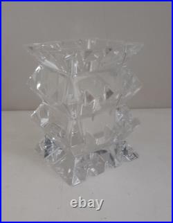 Vase Colombine en cristal de Baccarat. Belle pièce de collection