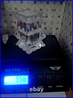 Vase Colombine en cristal de Baccarat. Belle pièce de collection