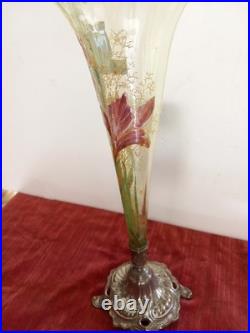 Vase Cornet Dégagé à L'acide Décor Iris Émaillé Polychrome LEGRAS vers 1900 Rare