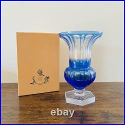 Vase Cristal de Paris bleu taillé Modèle Galleria N°2