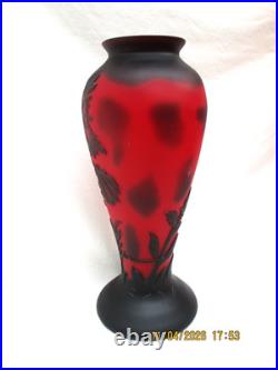 Vase DE VIANNE Décor de chardons dégagés à l'acide Inspiration Art Nouveau