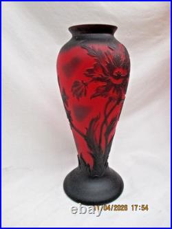 Vase DE VIANNE Décor de chardons dégagés à l'acide Inspiration Art Nouveau