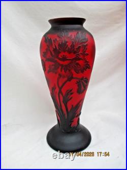 Vase DE VIANNE Décor de chardons dégagés à l'acide Inspiration Art Nouveau