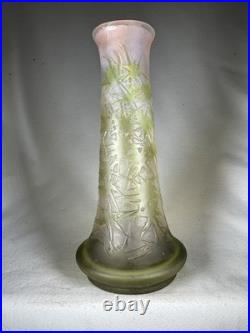 Vase Émile gallé à décor Chardons Vert en fleur Art Nouveau