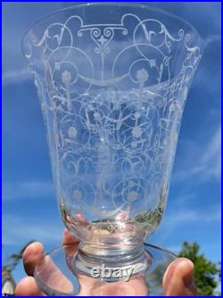 Vase En Cristal De Baccarat, Modèle Michelangelo. Vers 1920