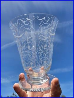 Vase En Cristal De Baccarat, Modèle Michelangelo. Vers 1920