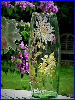Vase LEGRAS, très rare, en ouraline. TOKYOS ou CHRYSANTHEMES émaillés