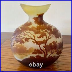 Vase Lacustre Emile Galle Pate De Verre Grave A L'acide Acid Etched Cameo Glass