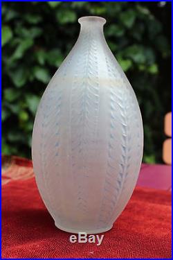 Vase Lalique Modèle Acacia