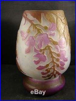 Vase Legras, pâte verre dégagé à l'acide glycines, forme originale, art nouveau
