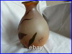 Vase Pâte de verre signé LEGRAS H 20 CM Largeur 14 CM