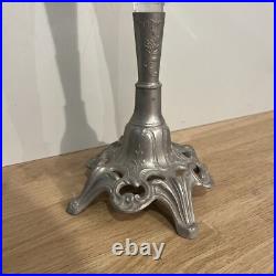 Vase Soliflore Forme Cornet Tulipe Sur Pied En Métal Vase Soliflore Forme Cornet Tulipe Sur Pied En Métal