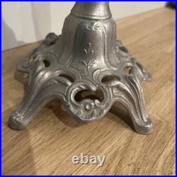 Vase Soliflore Forme Cornet Tulipe Sur Pied En Métal Vase Soliflore Forme Cornet Tulipe Sur Pied En Métal