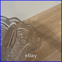 Vase Soliflore Forme Cornet Tulipe Sur Pied En Métal Vase Soliflore Forme Cornet Tulipe Sur Pied En Métal
