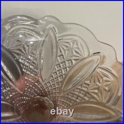 Vase Soliflore Forme Cornet Tulipe Sur Pied En Métal Vase Soliflore Forme Cornet Tulipe Sur Pied En Métal