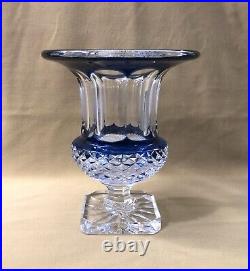 Vase VASQUE DE MEDICIS cristal SAINT LOUIS doublé bleu Modèle VERSAILLES 19,5 cm