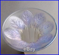 Vase Violettes Opalescent René Lalique Glass Flowers