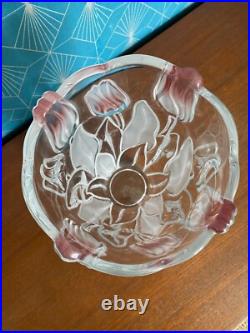 Vase ancien, ART DECO, vers 1930, verre moulé opalescent, à décors de tulipes