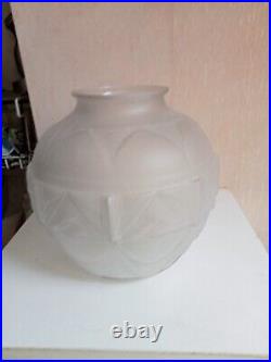 Vase ancien verre opaque hauteur 24 cm diamètre 22 cm