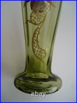 Vase balustre sur piédouche verre émaillé LEGRAS décor fleurs de Fuchsia et or