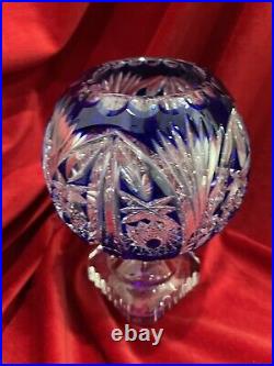 Vase boulle Cristal De Bohème Taillé Bleu