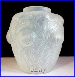 Vase chardons René Lalique opalescent