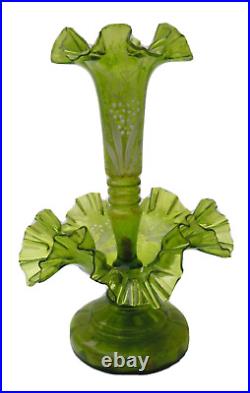 Vase cornet tulipier centre de table verre soufflé émaillé époque Napoléon III