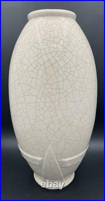 Vase craquelé Art déco en faïence attribué à Saint Clément, France, 32 cm Vase craquelé Art déco en faïence attribué à Saint Clément, France, 32 cm