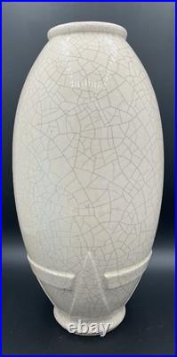 Vase craquelé Art déco en faïence attribué à Saint Clément, France, 32 cm Vase craquelé Art déco en faïence attribué à Saint Clément, France, 32 cm