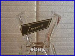 Vase cristal de Baccarat signé avec boite 26 cm