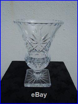 Vase cristal taillé d'époque fin XIX eme baccaratst louis