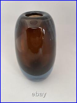 Vase de Pascale Riberolles, en verre soufflé, signé, marron et bleu, H 14.5 cm