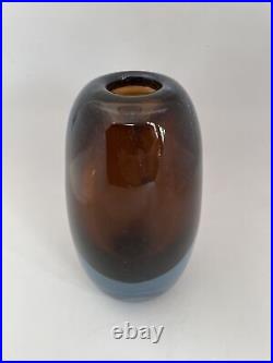 Vase de Pascale Riberolles, en verre soufflé, signé, marron et bleu, H 14.5 cm