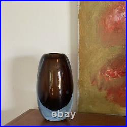 Vase de Pascale Riberolles, en verre soufflé, signé, marron et bleu, H 14.5 cm