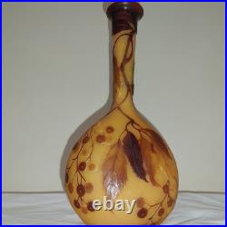 Vase emile galle Signé Vase emile galle Signé